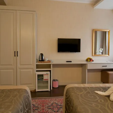 Pruva Hotel 3*