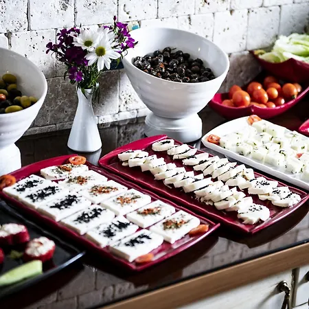 Pruva Hotel