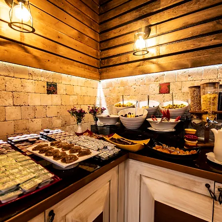 Pruva Hotel 3*