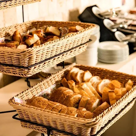 Hotel Pruva 3*
