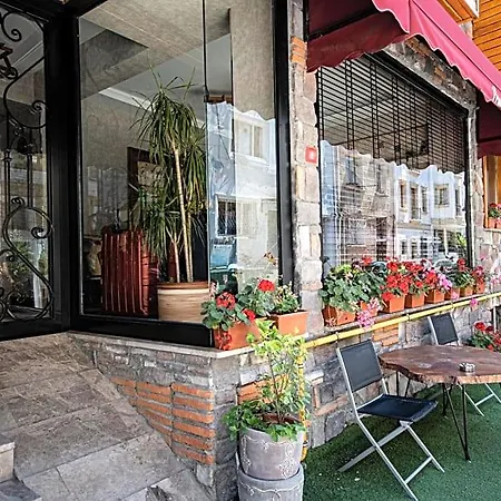 Hotel Pruva 3*