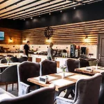 Hotel Pruva 3*
