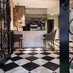 Pruva Hotel