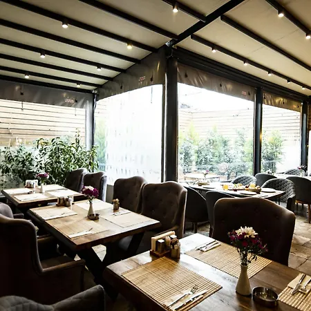Pruva Hotel